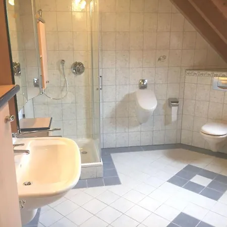 Geraeumiges Haus Auf 3 Etagen Ferienhaus *