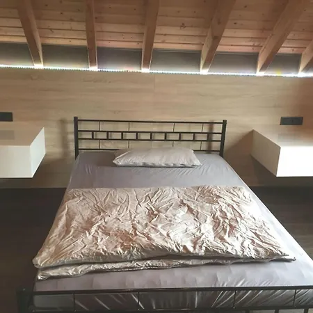 Geraeumiges Haus Auf 3 Etagen *