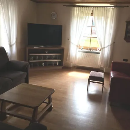 Geraeumiges Haus Auf 3 Etagen Stadtkyll