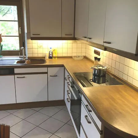 Ferienhaus Geraeumiges Haus Auf 3 Etagen Stadtkyll